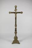 Crucifix d'autel. Vue générale