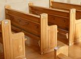 Banc d'église. Vue générale