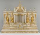 Tabernacle du maître-autel de l'église de Notre-Dame-de-Liesse. Vue générale, avec statuettes