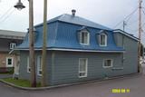 Maison Théophile-Gros-Louis-Otirontara. Vue d'angle en 2004.