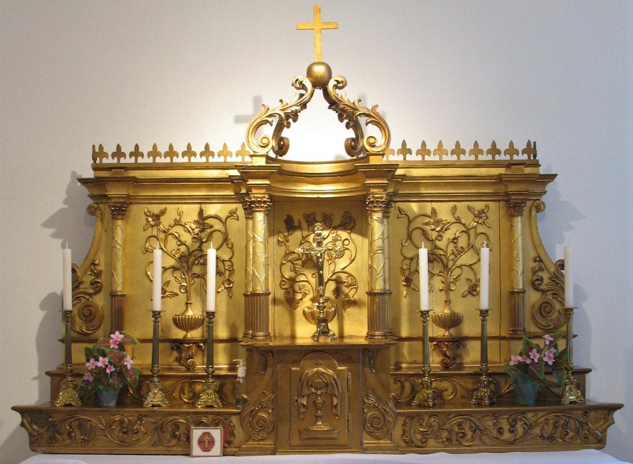 Tabernacle et maître-autel - Répertoire du patrimoine culturel du Québec