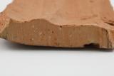 Fragments de marmite. Détail du prélèvement pour analyses