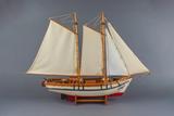 Maquette d’une goélette à voile du Saint-Laurent. Vue générale