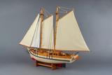 Maquette d’une goélette à voile du Saint-Laurent. Vue latérale, arrière