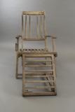Chaise longue de pont. Vue avant
