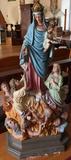 Statue (Vierge médiatrice). Vue générale