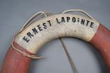 Bouée couronne du navire Ernest Lapointe. Vue de détail