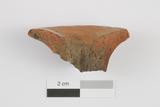 Fragment de fourneau de pipe trompette. Face interne