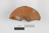 Fragment de fourneau de pipe trompette. Dessus