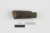 Fragment de tuyau de pipe. Côté gauche