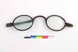 Lunettes. Côté A