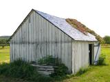 Hangar à bois. Vue d'angle