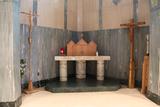 Autels des chapelles rayonnantes (absidioles)