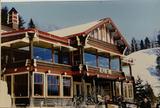 Manoir Alpine. Chalet Alpine Inn, Sainte-Adèle