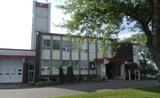 Épigraphe de Jean Berchmans Gagnon – poste de police et de pompiers de Thetford Mines, Vue générale