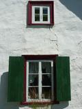 Maison Racine. Vue de détail (fenêtres)