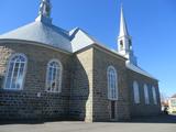 Église de Saint-Bernard. Vue d'angle du choeur et du transept