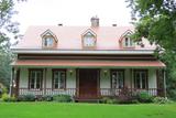 Manoir William-Milburn-Pozer. Vue avant