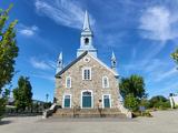 Église de Saint-Elzéar. Façade avant.