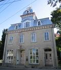 Ancien hôtel de ville de Lauzon. Vue avant