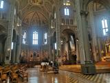 Église du Gesù. Vue intérieure vers un transept