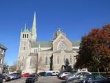 Co-cathédrale Saint-Antoine-de-Padoue. Vue latérale