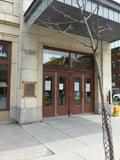 Théâtre Outremont. Vue de détail porte principale