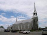 Église et sacristie de Saint-Éphrem-de-Beauce. Vue latérale