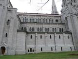 Basilique de Sainte-Anne-de-Beaupré. Vue latérale