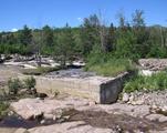 Site patrimonial de l'Ancienne-Centrale-Hydroélectrique-de-Bagotville. Vue d'ensemble