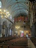 Église de Saint-Pierre-Apôtre. Vue intérieure vers le revers de façade