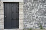 Îlot des Palais. Ancienne porte d'entrée vers les Voûtes Talon, côté rue Saint-Nicolas