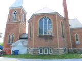 Église Bishop Stewart of the Holy Trinity. Vue latérale