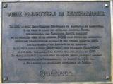 Plaque du presbytère de Deschambault. Vue avant