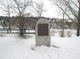 Plaque de la pulperie de Chicoutimi. Vue d'ensemble