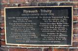 Plaque de l'église unie Plymouth Trinity. Vue avant