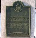 Plaque de la seigneurie de Terrebonne. Vue avant