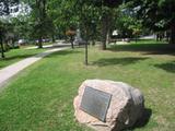 Plaque du parc commémoratif d'Aylmer. Vue d'ensemble