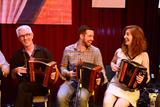 Jeu d'accordéon diatonique. Gaston Nolet, Timi Turmel et Marie-Jeanne Brousseau au Carrefour Mondial de l'Accordéon à Montmagny