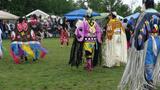 Habits des femmes pour la danse traditionnelle, pow-wow de Manawan