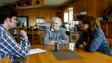 Cueillette de fruits sauvages dans La Matapédia. Murielle Pinard et Claudette Parent témoignent de leur pratique.