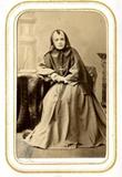 Soeur Camper?, soeur grise enseignante au couvent Notre-Dame du Sacré-Coeur . - [186-?]